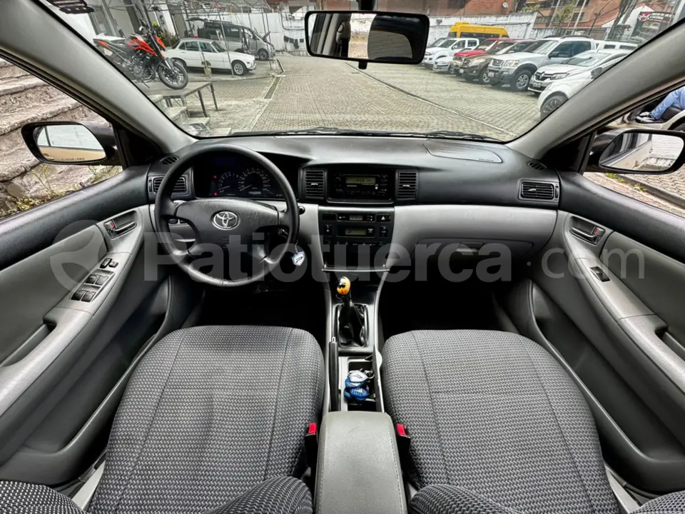 Foto 4 de Toyota Corolla 1.8