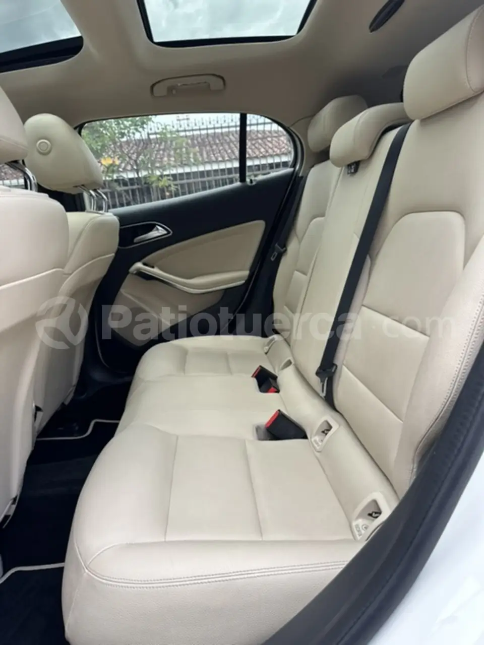 Foto 9 de Mercedes Benz GLA 250 4 MATIC