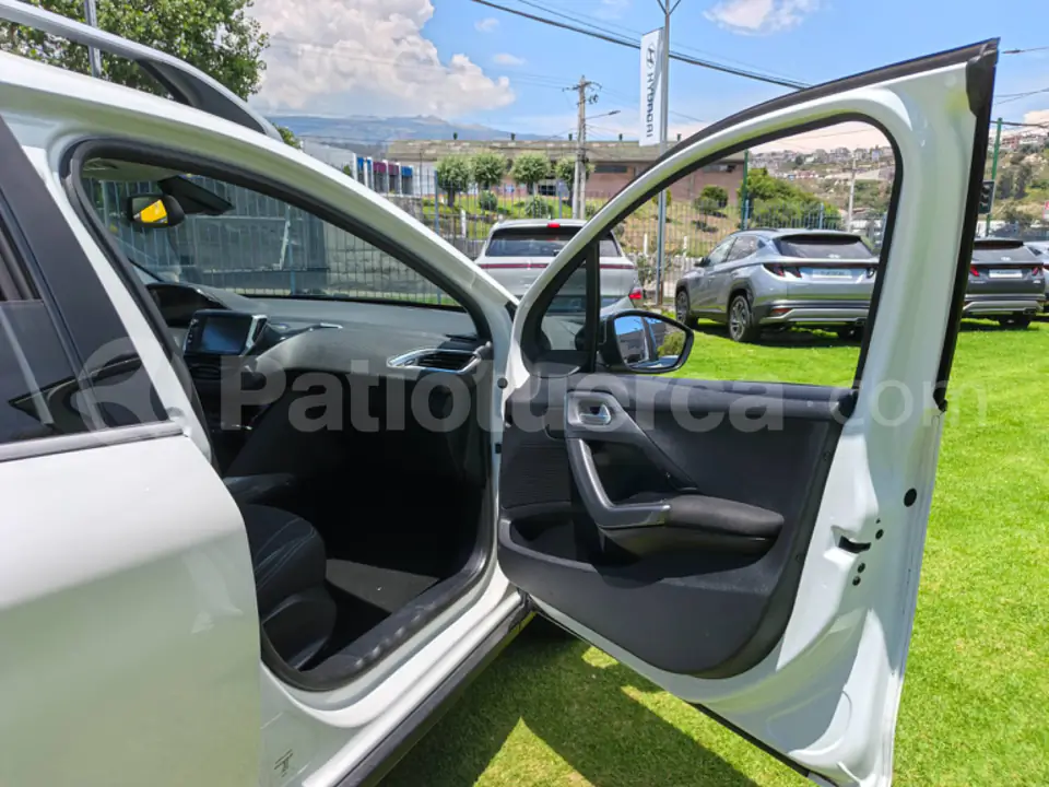 Foto 11 de Peugeot 2008 ACT