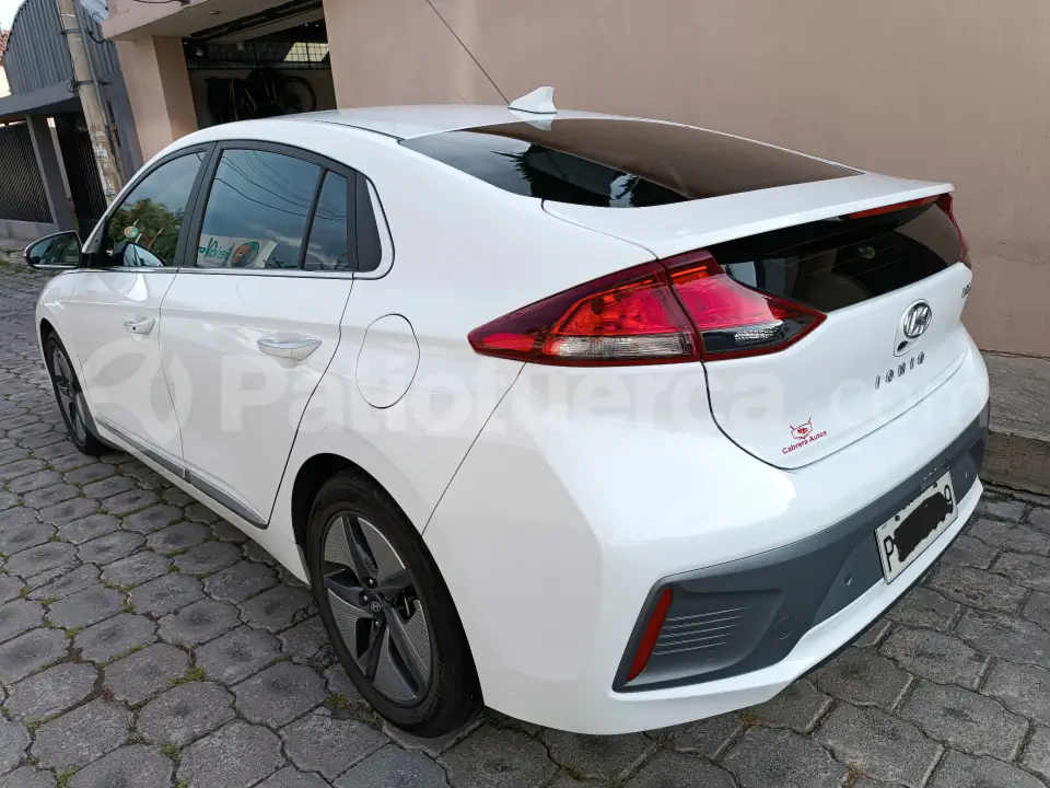 Foto 7 de Hyundai IONIQ