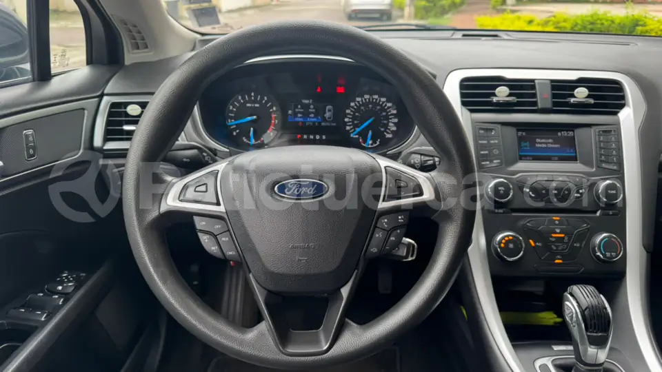 Foto 9 de Ford Fusion