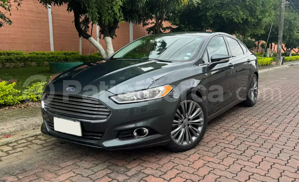 Foto 1 de Ford Fusion