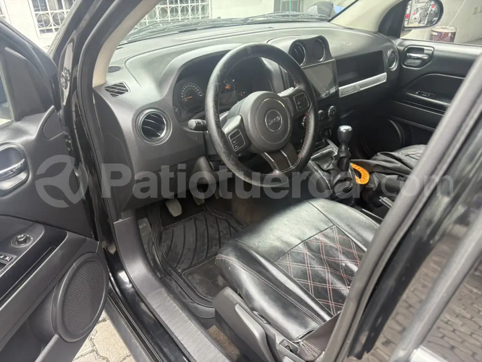 Foto 3 de Jeep Compass
