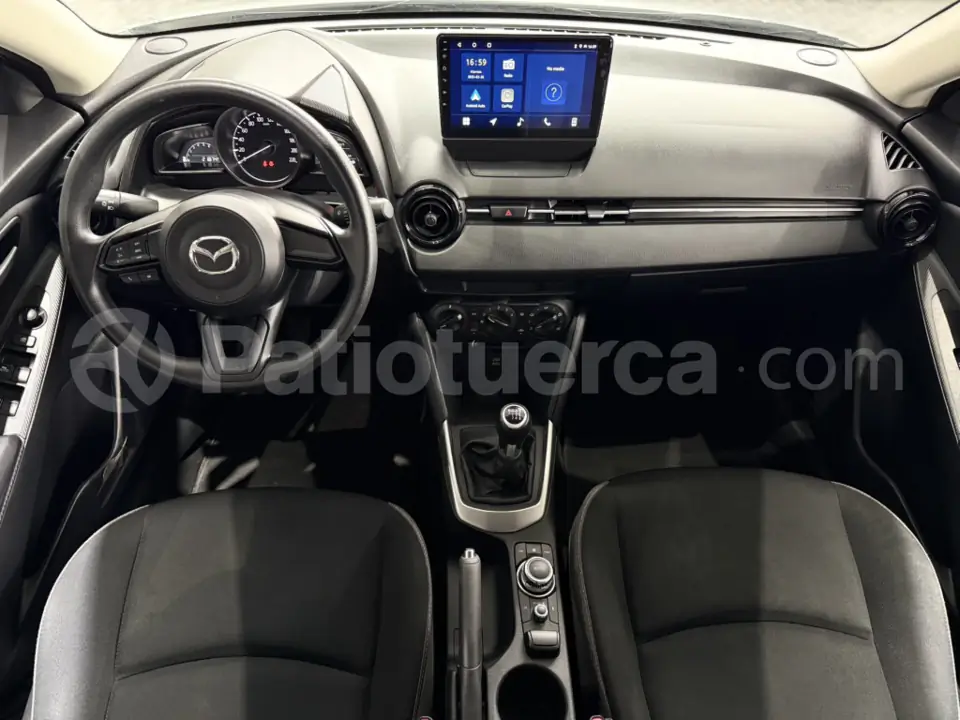 Foto 9 de Mazda NUEVO MAZDA 2 SDN CORE