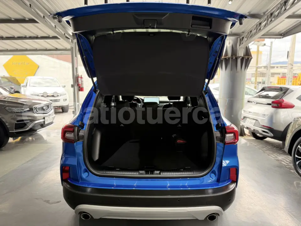 Foto 7 de Ford Escape Titanium