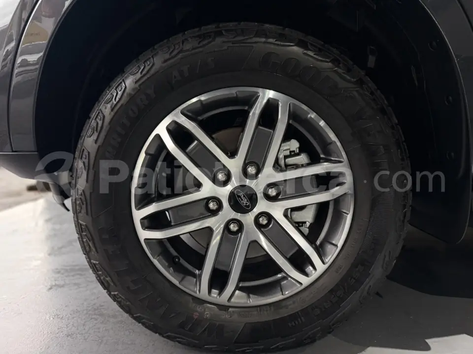 Foto 9 de Ford Everest