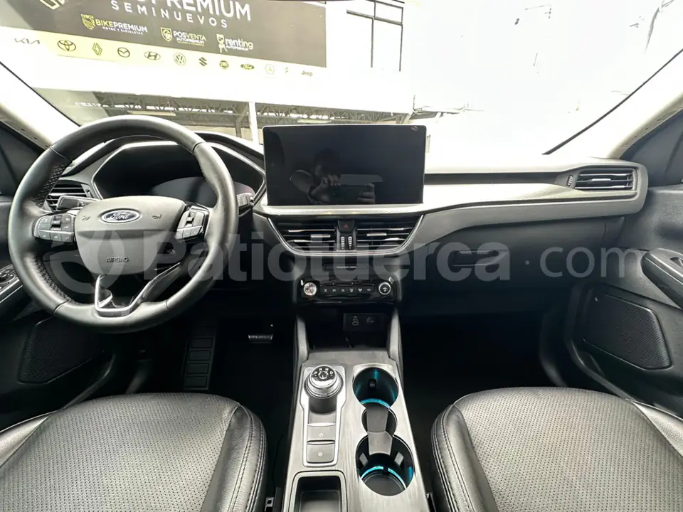Foto 11 de Ford Escape Titanium
