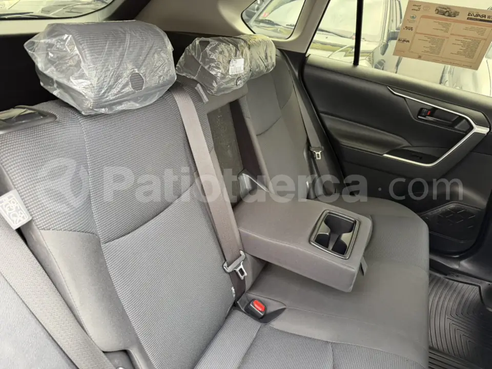 Foto 26 de Toyota RAV 4