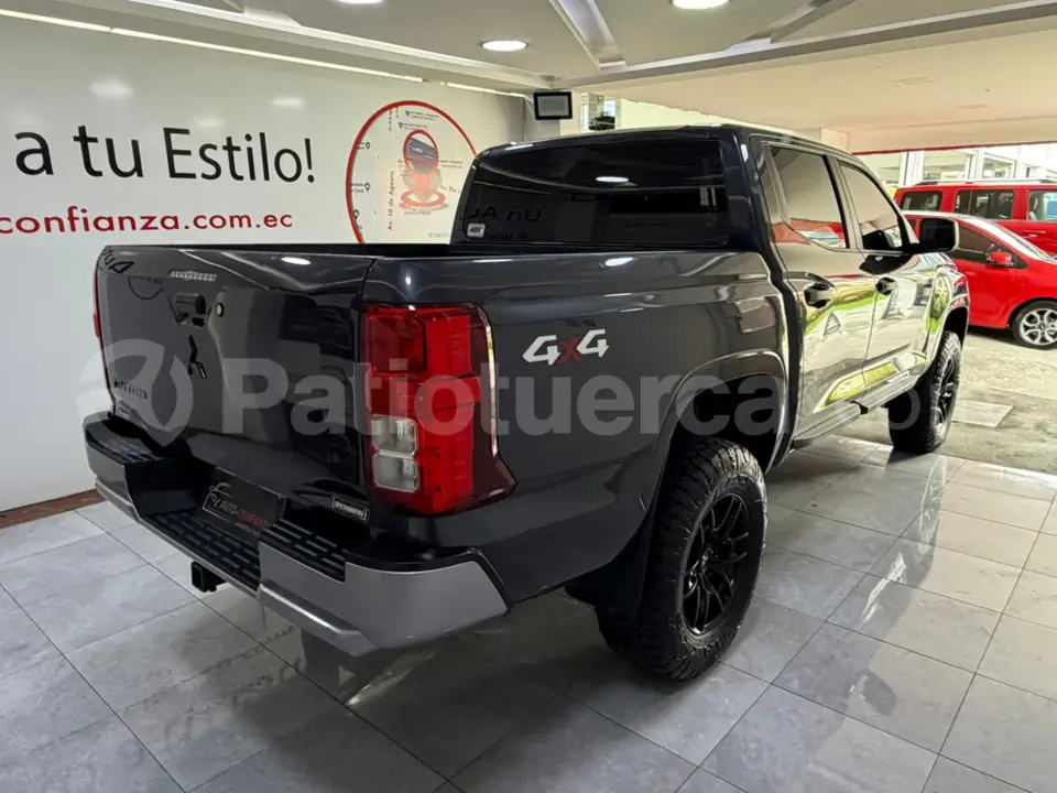 Foto 9 de Mitsubishi Triton GL