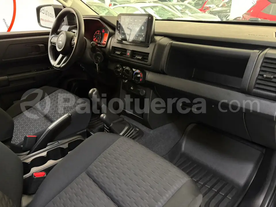 Foto 16 de Mitsubishi Triton GL