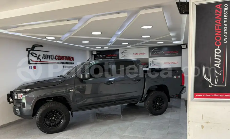 Foto 2 de Mitsubishi Triton GLX