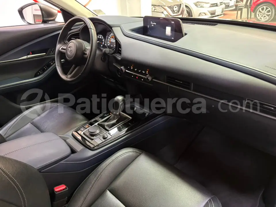 Foto 14 de Mazda CX-30