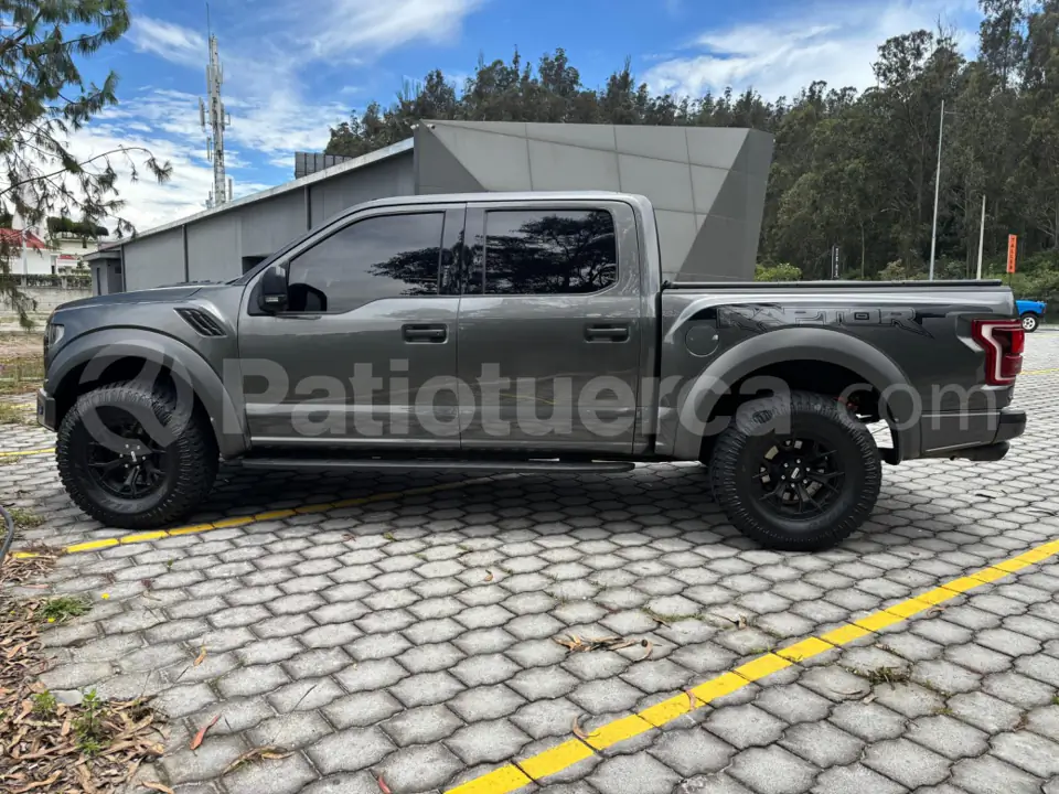 Foto 6 de Ford F150 Raptor AC