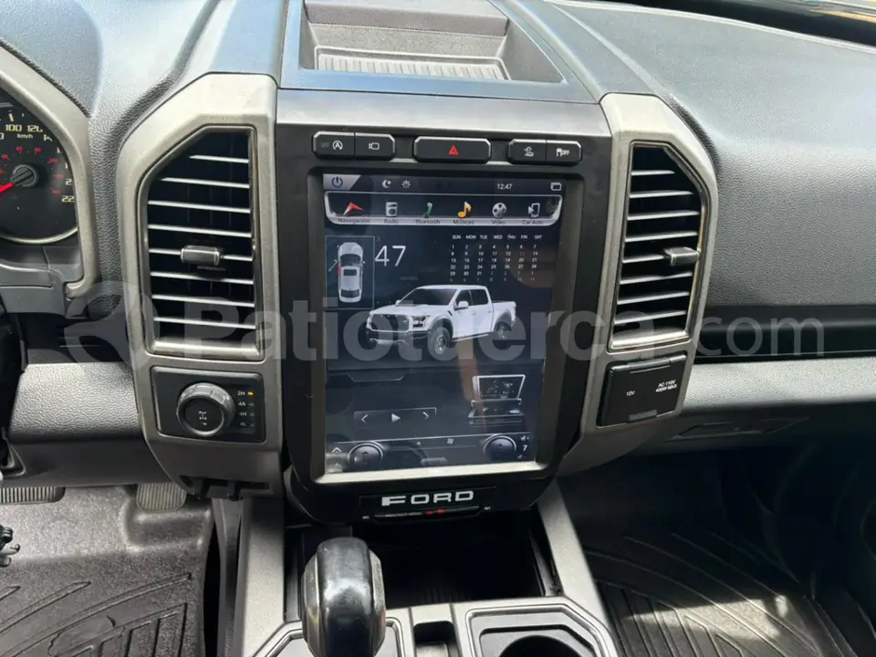 Foto 10 de Ford F150 Raptor AC