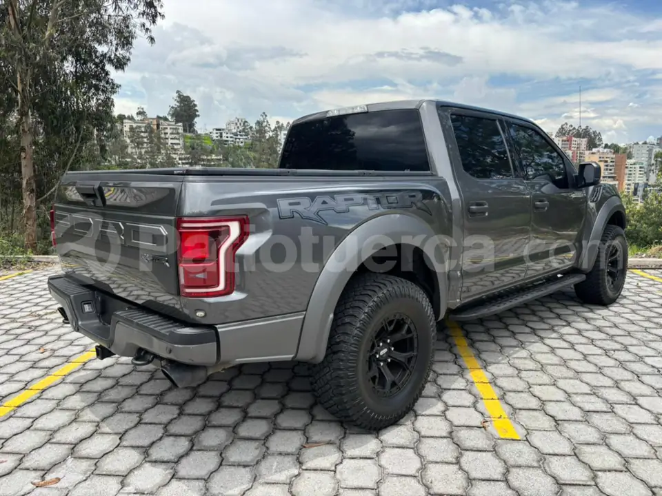 Foto 27 de Ford F150 Raptor AC