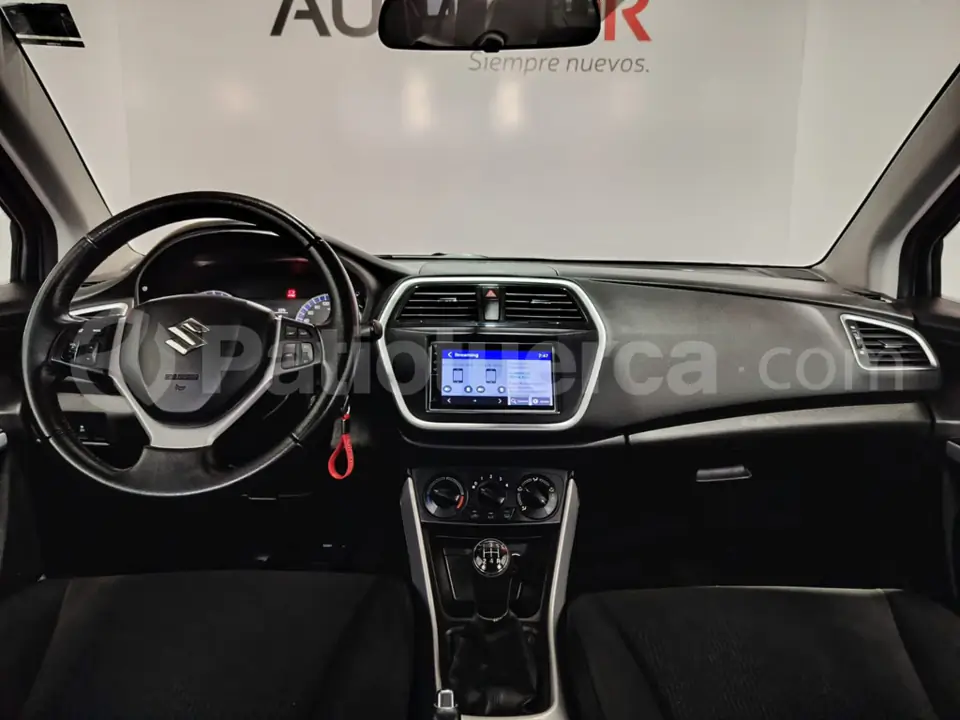 Foto 18 de Suzuki S-Cross