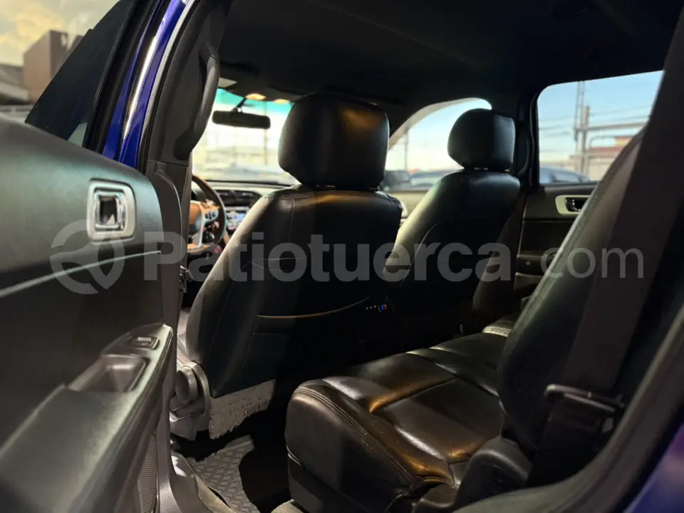 Foto 10 de Ford Explorer XLT
