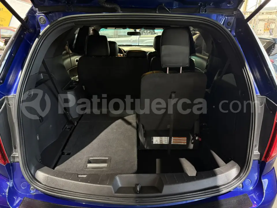 Foto 12 de Ford Explorer XLT