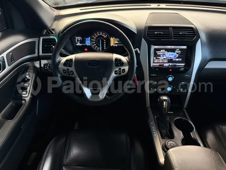 Foto 15 de Ford Explorer XLT