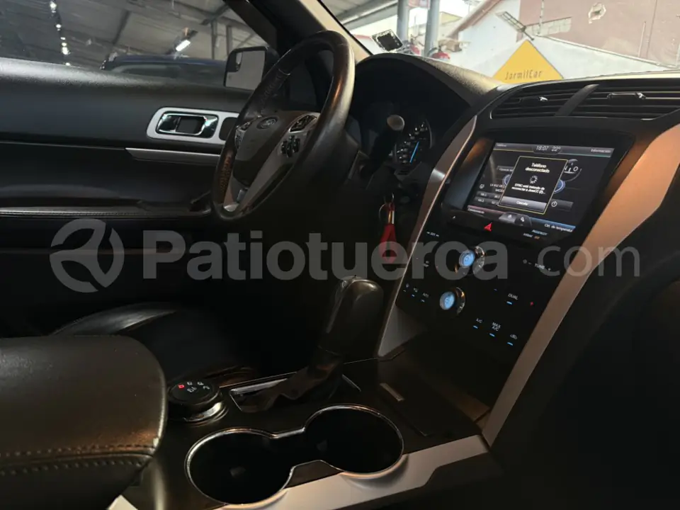 Foto 18 de Ford Explorer XLT