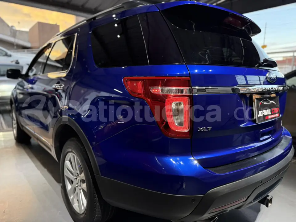 Foto 21 de Ford Explorer XLT