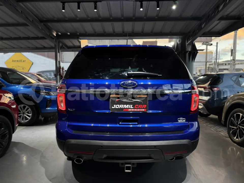 Foto 22 de Ford Explorer XLT