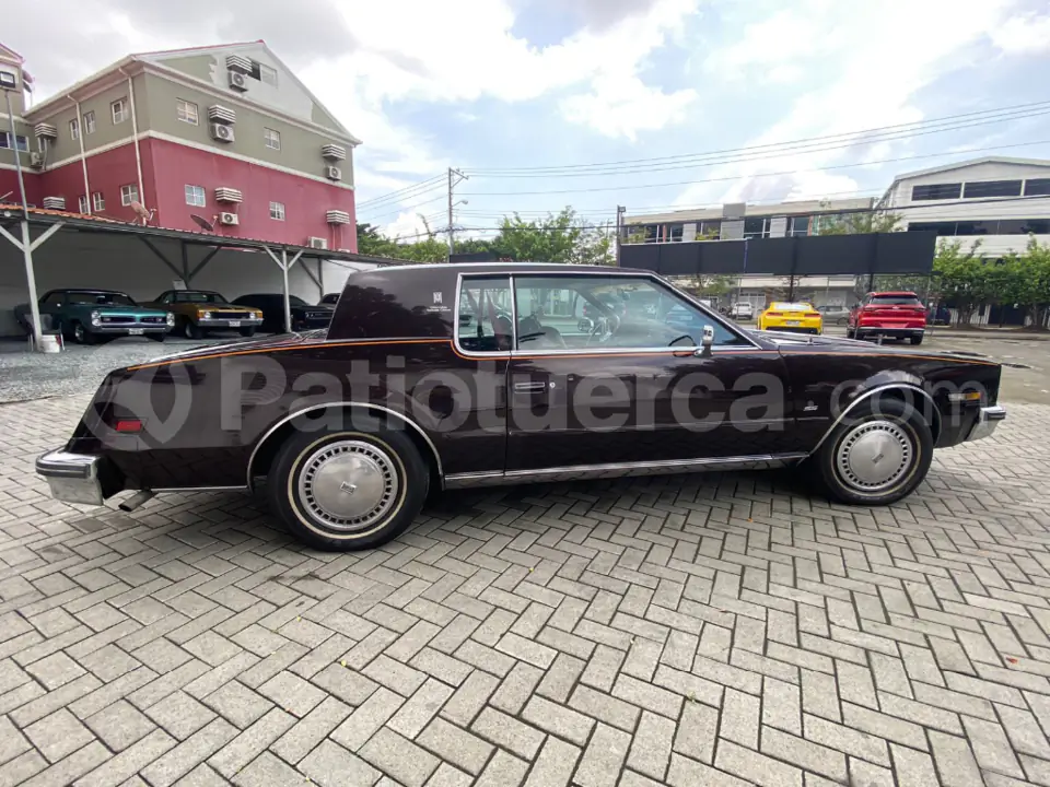 Foto 2 de Oldsmobile Toronado
