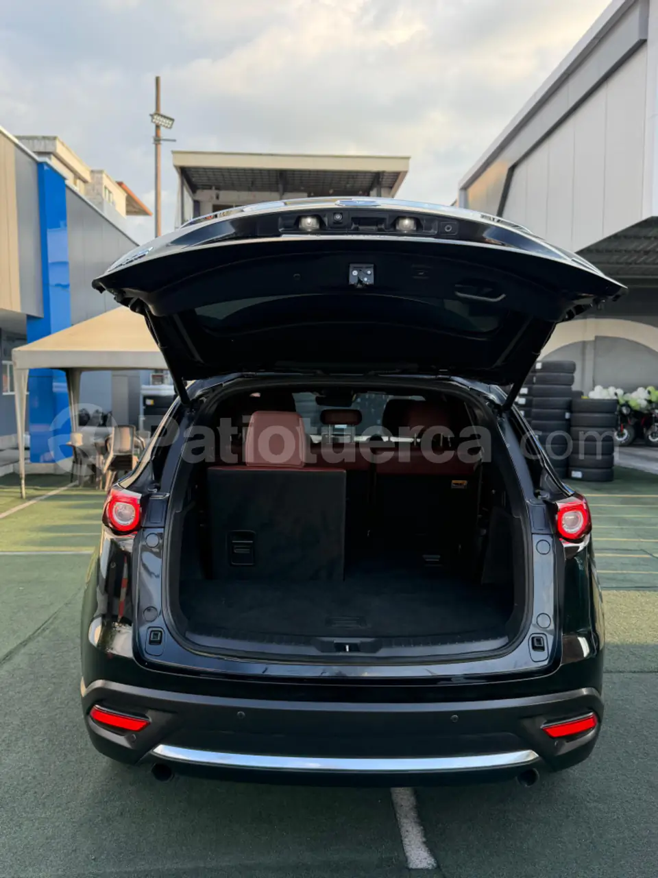 Foto 4 de Mazda NEW CX9 HIGH PLUS