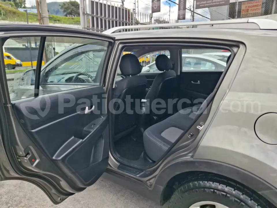 Foto 12 de Kia SPORTAGE SL