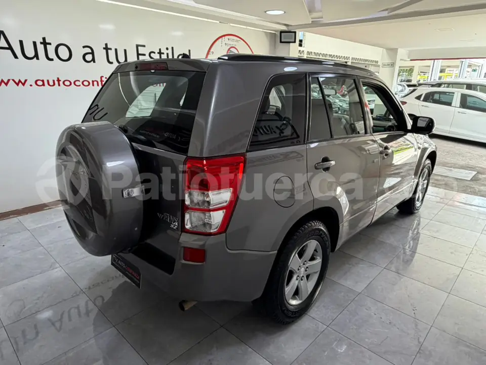 Foto 8 de Suzuki Grand Vitara SZ