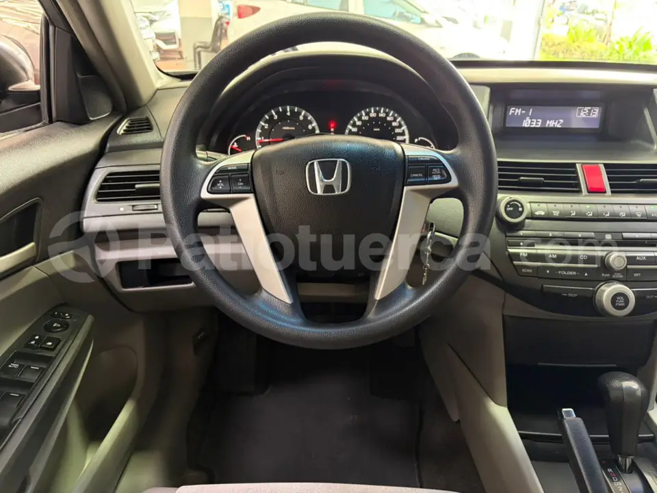 Foto 17 de Honda Accord EX