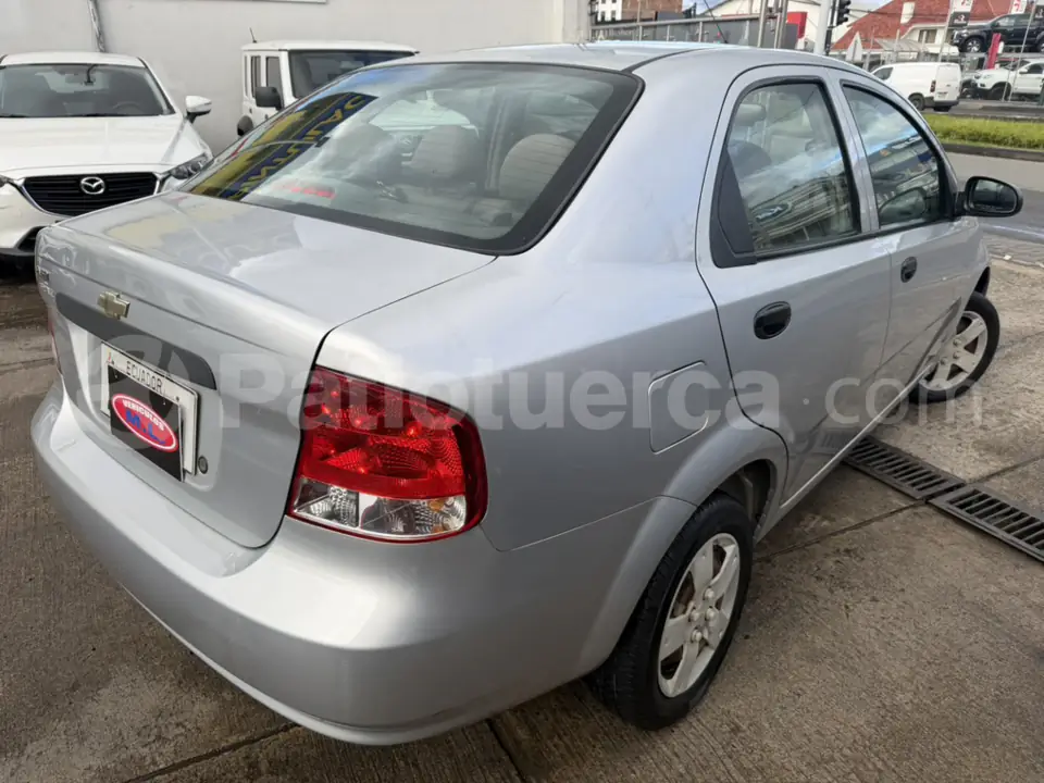 Foto 3 de Chevrolet Aveo Family