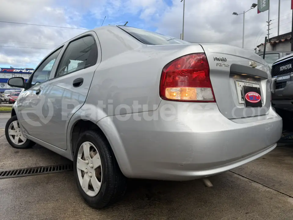 Foto 5 de Chevrolet Aveo Family