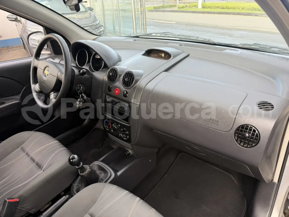 Foto 22 de Chevrolet Aveo Family