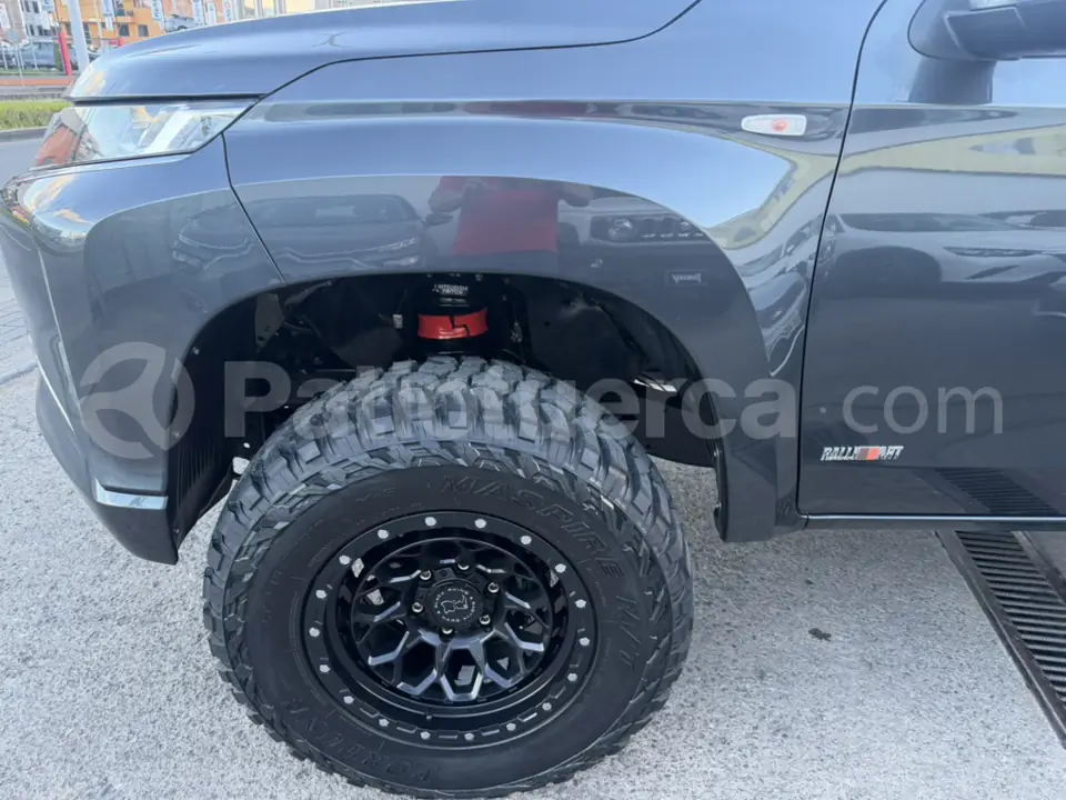 Foto 16 de Mitsubishi L200 GLX