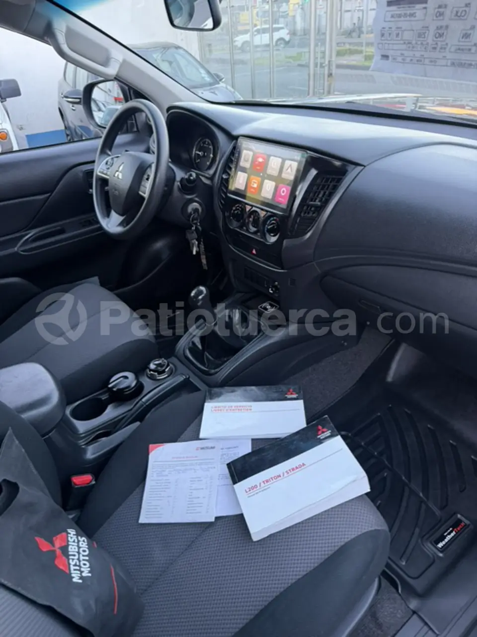 Foto 37 de Mitsubishi L200 GLX