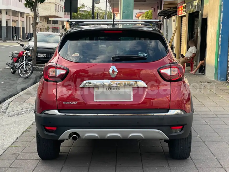 Foto 2 de Renault Captur Intens