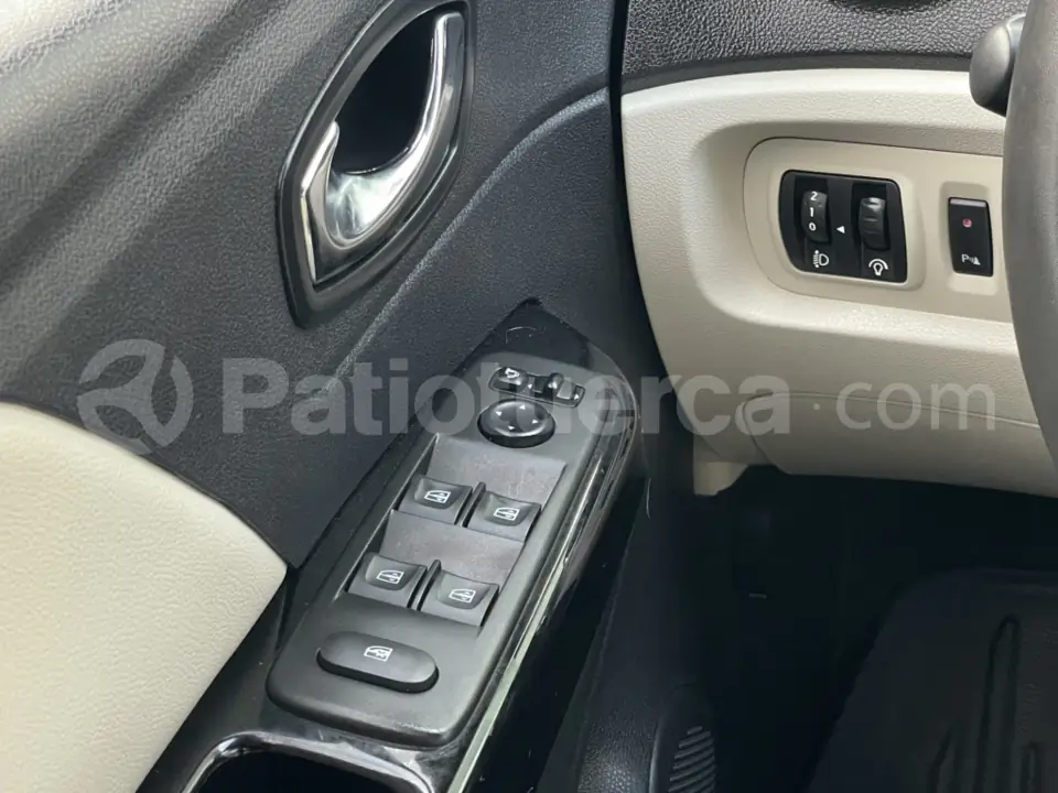 Foto 15 de Renault Captur Intens