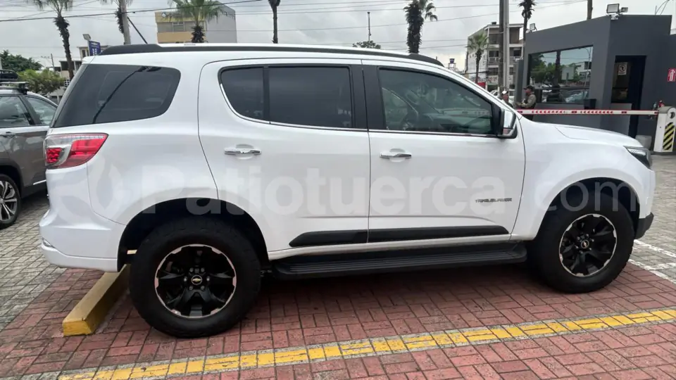 Foto 3 de Chevrolet TRAILBLAZER PREMIER