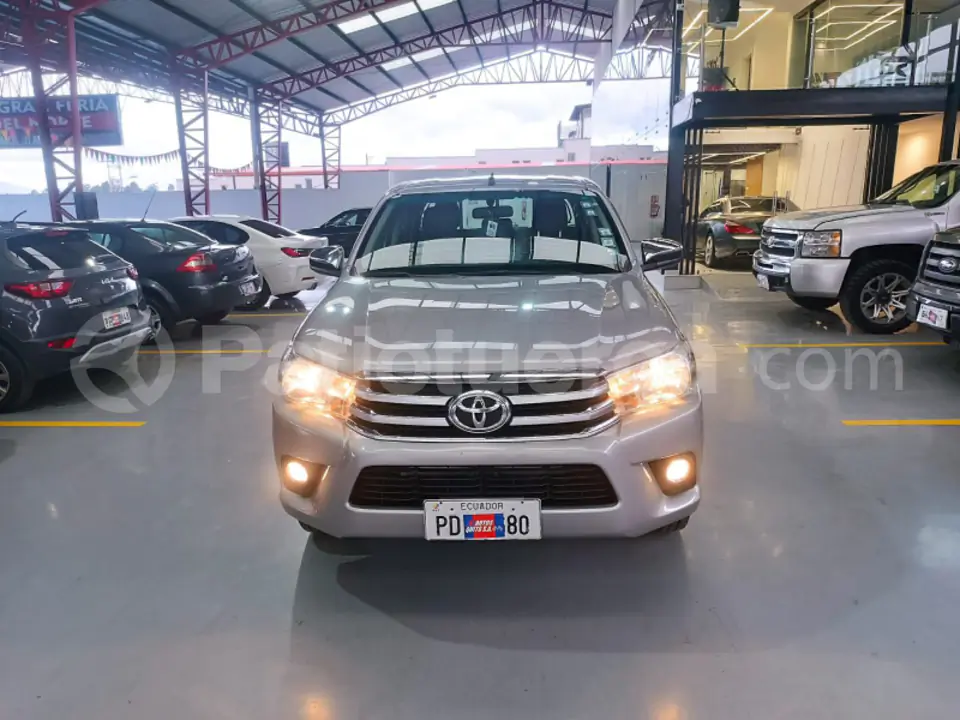 Foto 2 de Toyota ETT HILUX
