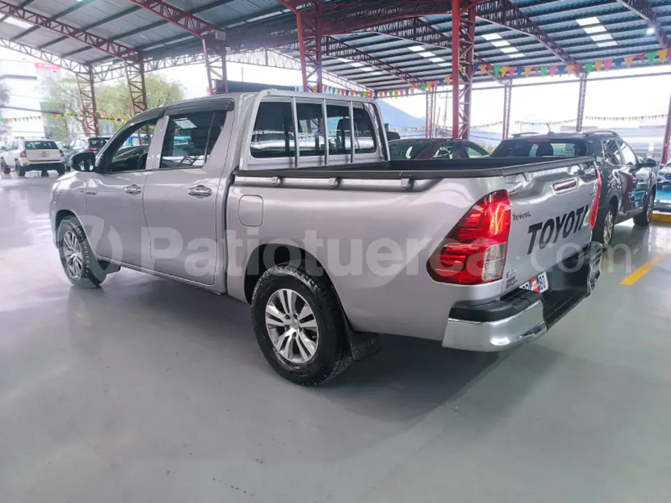 Foto 6 de Toyota ETT HILUX