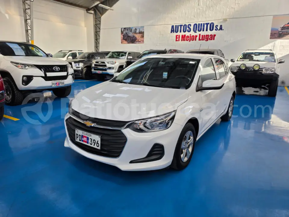 Foto 2 de Chevrolet ONIX