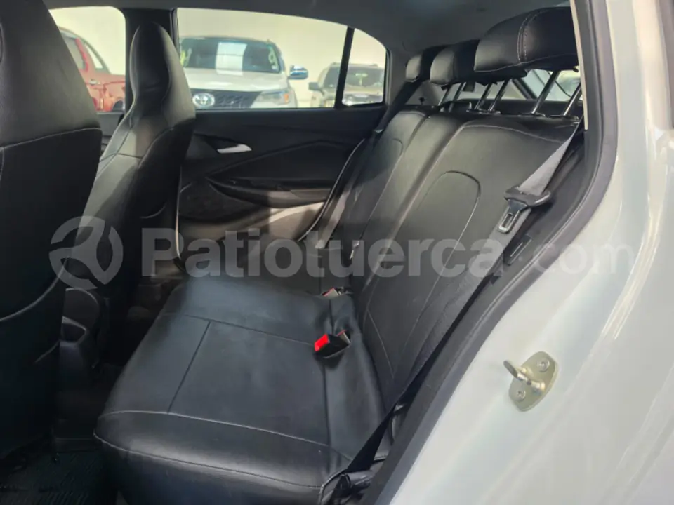 Foto 7 de Chevrolet ONIX