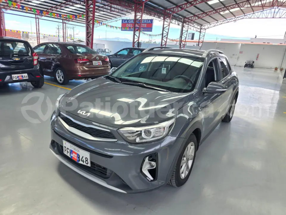 Foto 1 de Kia Stonic LX