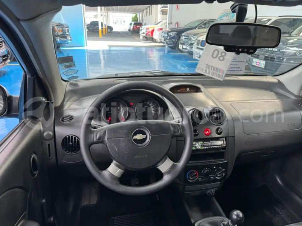 Foto 7 de Chevrolet Aveo Family