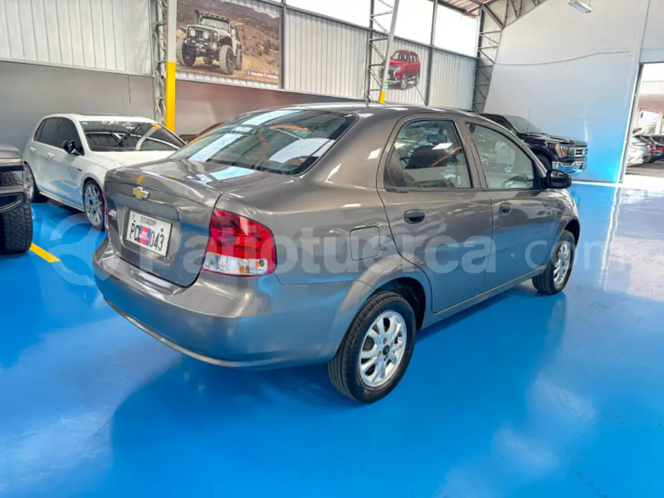 Foto 6 de Chevrolet Aveo Family
