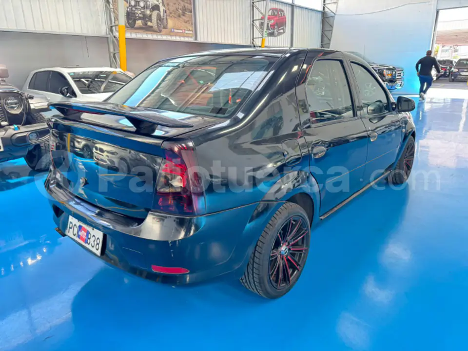 Foto 4 de Renault Logan