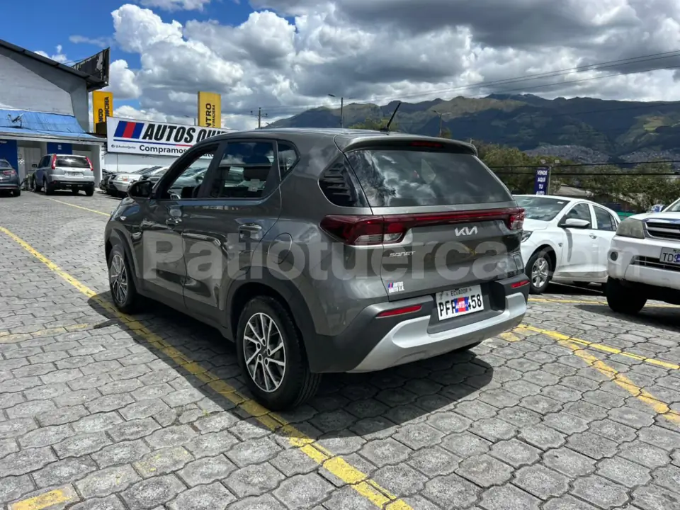Foto 4 de Kia Sonet