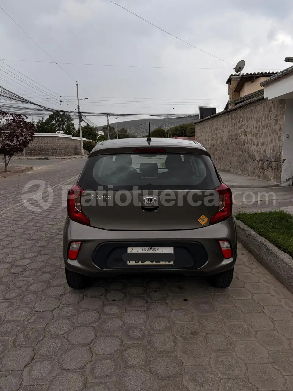 Foto 4 de Kia PICANTO LX