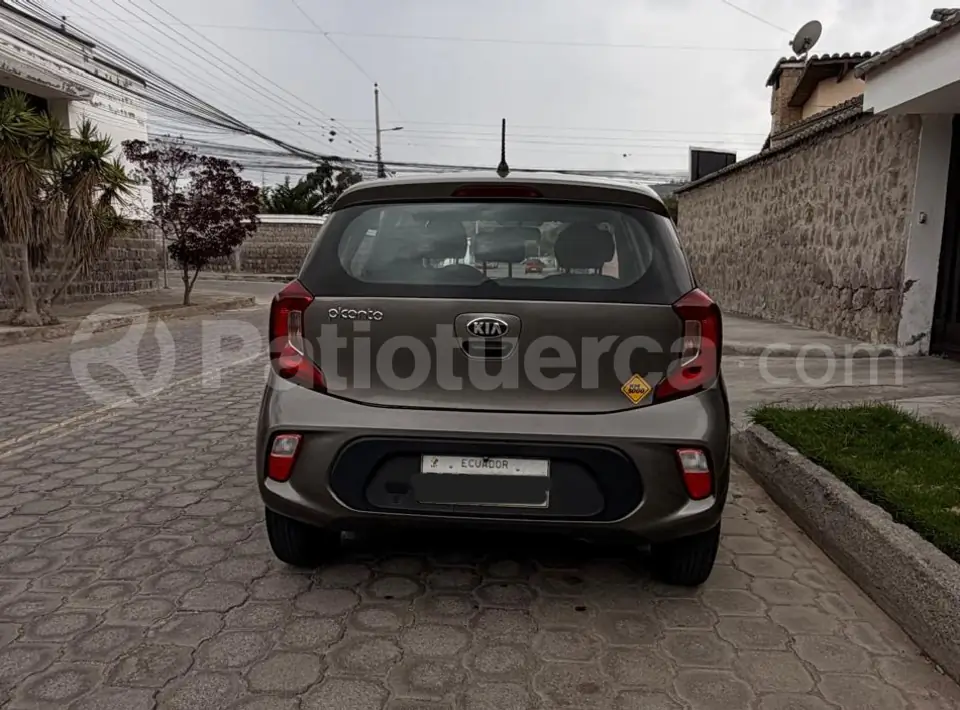 Foto 5 de Kia PICANTO LX